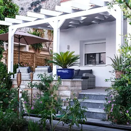 Beatrice's House